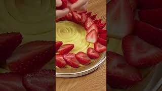 Crostata di fragole  video completo su torteitaliane [upl. by Adnalay]