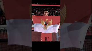 Mees Hilgers Bangga Bentangkan Bendera Indonesia Usai Pertandingan FC Twente timnasindonesia [upl. by Amirak]