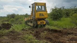 Working with crawler loader FiatAllis FL10E Turbo [upl. by Ennagem551]