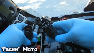 How to Reset the Maintenance Service Light on a BMW K1600  Techn Moto [upl. by Christenson]