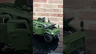 118 New Warrior 917 2nd amp 3rd Gen Armored OffRoad Military Vehicle Alloy Car Model [upl. by Yssirk]