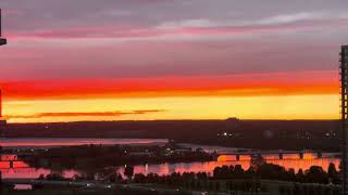 amazingsunset loveit skylovernatureloverpavithrathetravelerlovenaturecanada🍁lastdaysoffall [upl. by Barthelemy]