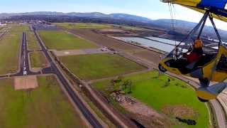 MUST SEE Ultralight landing in the bad turbulence [upl. by Ellenid363]