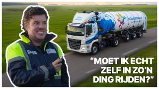 Filemon Wesselink bestuurt gigantische melktruck bij FrieslandCampina  Omscholen met Filemon [upl. by Ninnahc]