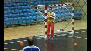 Balonmano  Entrenamiento del portero [upl. by Zachar]