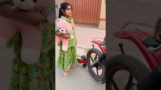 Minsa ko buhat gussa a gya bike he tor defunny comedy shorts short viralshort tranding [upl. by Lalitta]