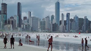 Balneário Camboriú No Feriado de Páscoa 2023 [upl. by Arramas]