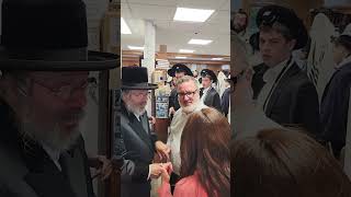 woodbourne shul Rabbi jungreis of niklesburg 5 [upl. by Verna]