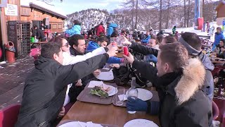 HautesAlpes  enquête sur une station hors norme [upl. by Ettenrahs]