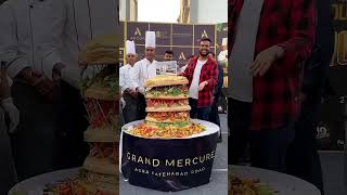 Biggest Burger in the world bigburger burger cake streetfood ashortaday ytshorts [upl. by Etna]