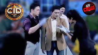 CID Officer Abhijeet And Shreyas Life At Stake  CID  Women Task Force  सीआईडी [upl. by Knitter]