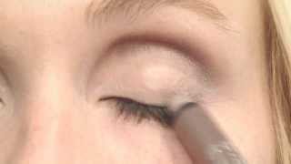 Lidschatten  MakeupTutorial  Douglas Beauty Academy [upl. by Hepsiba713]