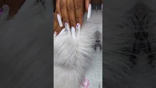 💅 UÑAS BLANCASPIEDRERÍA 💅shortsviral nailart unasacrilicas [upl. by Annovaj]