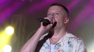 Macklemore  White Walls LIVE  SunFest [upl. by Owena]