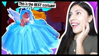 I BOUGHT THE BEST HALLOWEEN COSTUME IN ROYALE HIGH SCHOOL  Roblox Roleplay  Royale High School [upl. by Taro524]