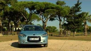 Renault Fluence ZE [upl. by Eixel]