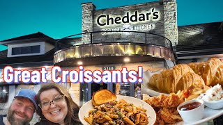 Cheddars Scratch Kitchen Review  Great Croissants  NEW hot honey chicken tenders Full Tour 2024 [upl. by Emawk]