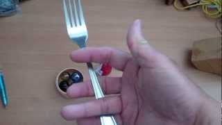 Using spoons and forks as tongs to serve food Moviewmv [upl. by Adnuhs578]