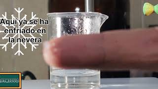 Hielo instantáneo  realmente es una disolución sobre saturada de acetato de sodio [upl. by Yeffej626]