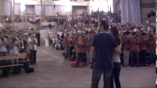 Reportage  AnneDauphine Julliand et son mari Loïc témoignent en 2011 à Lourdes devant 1600 jeunes [upl. by Atirihs311]