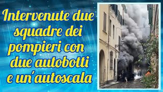 Firenze  Auto elettrica prende fuoco in un garage [upl. by Sloane]