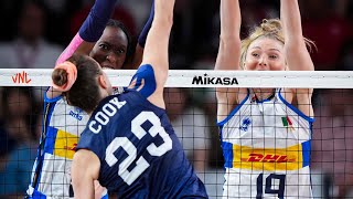 ALL quotMEGA RALLYquot of Italy  USA  Volleyball Nations League 2024 [upl. by Azyl]