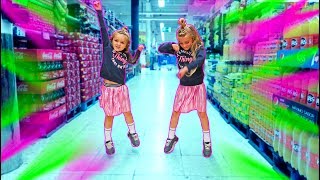 💃 BAILANDO en MEDIO del SUPERMERCADO 👯 Itarte Vlogs [upl. by Lisan]