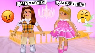 The School NERD And The POPULAR Girl Get Into A Fight In Royale High Roblox [upl. by Mellins]