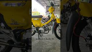 Motor Honda C 70 rasa gadogado [upl. by Llednahs]