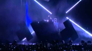 Deadmau5  Raise Your Weapon Noisia Remix Live at Meowingtons Hax 2K11 Toronto [upl. by Yesdnyl]