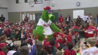 Phillie Phanatic Phillies players visit Philadelphia school [upl. by Marjie]