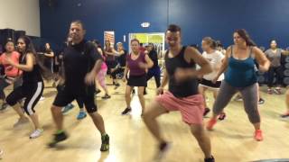 El Amor El Amor Dance Fitness with Andrew [upl. by Wolcott]