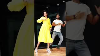 Gela gela bollywood love dance dancer music song bollywoodsongs [upl. by Germaine40]