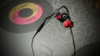 Apple Powerbeats 3 Wireless battery Life Review [upl. by Nyllewell203]