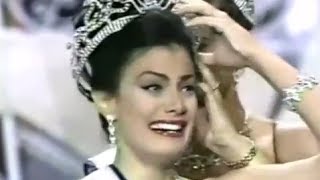 Dayanara Torres in her coronation as Miss Universe 1993 [upl. by Idham]