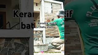 Pasang keramik dinding pagar carapasangkeramik keramikmotifbatu pagarinimalis [upl. by Meehar531]