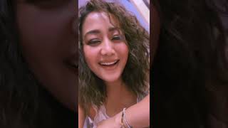 Haaniyaan by Neha Kakkar  Neha Kakkar Sings Haaniyaan Live [upl. by Tench100]