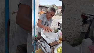 Old Grandpa Sells Iced Lemon Tea  Thai Street Food [upl. by Gilberte]