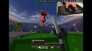 Superior Hive player WINS skywars kits with a HANDCAM [upl. by Sum]