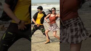 Ek Chumma Tu Mujhko Udhaar GovindaUdit NarayanAlka Yagnik90’sSong shorts youtubeshorts dance [upl. by Mulloy]