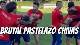 SE PASARON CON LOS PASTELAZOS EN CHIVAS 😂🐐❤️ LALO TORRES amp CHIQUETE  CHIVAS VS PUMAS  chivas [upl. by Vershen287]