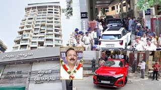 Baba Siddique LIVE House Visuals From Bandra  Friends amp Family Arriving For Antim Darshan [upl. by Fernandes510]