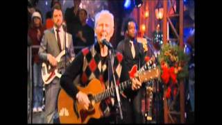 Grandma Got Run Over by a Reindeer Jimmy Fallon The Roots amp Dr Elmo [upl. by Walford]