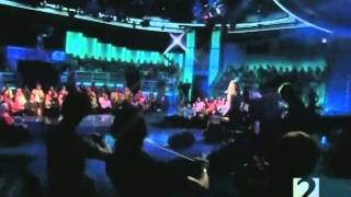 Kelly Clarkson Because Of You Oprah 2005 [upl. by Nnaxor]