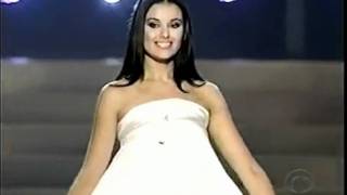 Oxana Fedorova  Russia  Miss Universe 2002  Dethroned   Evening Gown Competition [upl. by Ardnalahs]