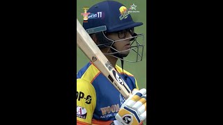 Former team India coach Rahul Dravids son Samit scores a crucial 33  MaharajaTrophyOnStar [upl. by Naxela]