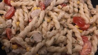 Smaakvolle Pasta salade met kip  Nudel Salat  recepten oum Younes 94 [upl. by Jurdi]