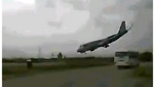 GRAPHIC Afghanistan Plane Crash Video Final Moments Of Doomed US Cargo Plane wwwsinopmasajcom [upl. by Illak220]