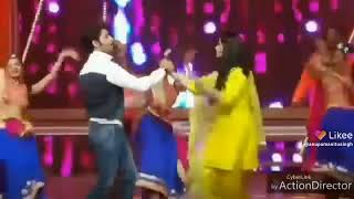 Sharad Malhotra ❤ Kratika sengar dance  😍 performance  🏆 Award function 🎶☔🌹 [upl. by Lihp811]