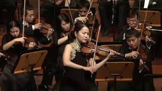 TCHAIKOWSKY Violin Concerto violin concerto Mayuko Kamio violin Rico Saccani conductor [upl. by Dav]